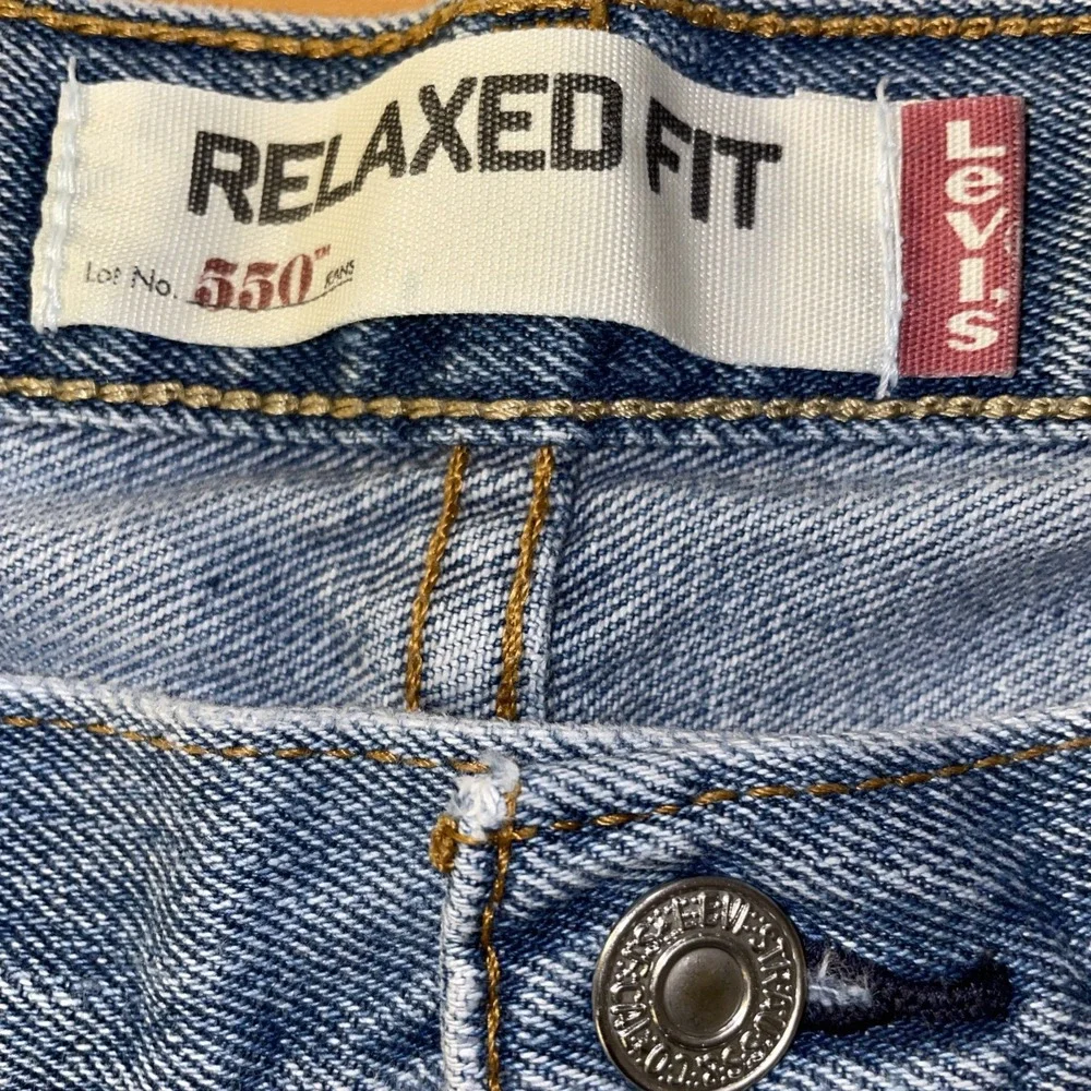 Levis 550 Jeans Mens 38x30 Blue Relaxed Fit‎ Tapered Leg Zip Fly Denim Classic